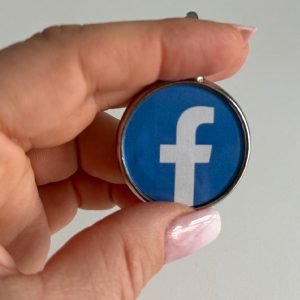 NFC instagram&facebook